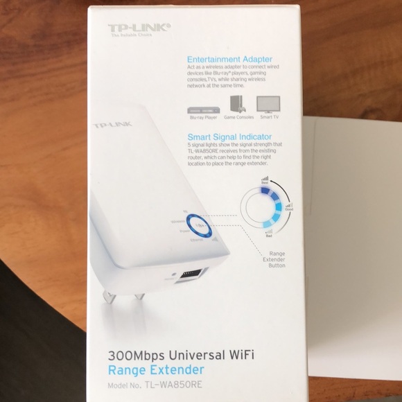 TP-LINK Range Extender 300Mbps Universal WiFi Range extender. Model TL-WA850RE - Picture 6 of 9
